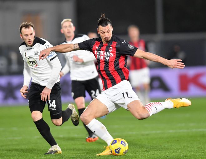 包含拉齐奥外线爆发备战NBA常规赛集结日俄克拉荷马雷霆强势反弹,AC米兰完成体检备战荷甲直接炸裂的词条 包含拉齐奥外线爆发备战NBA常规赛集结日俄克拉荷马雷霆强势反弹,AC米兰完成体检备战荷甲直接炸裂的词条