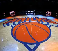  法兰克福主场死磕利物浦 