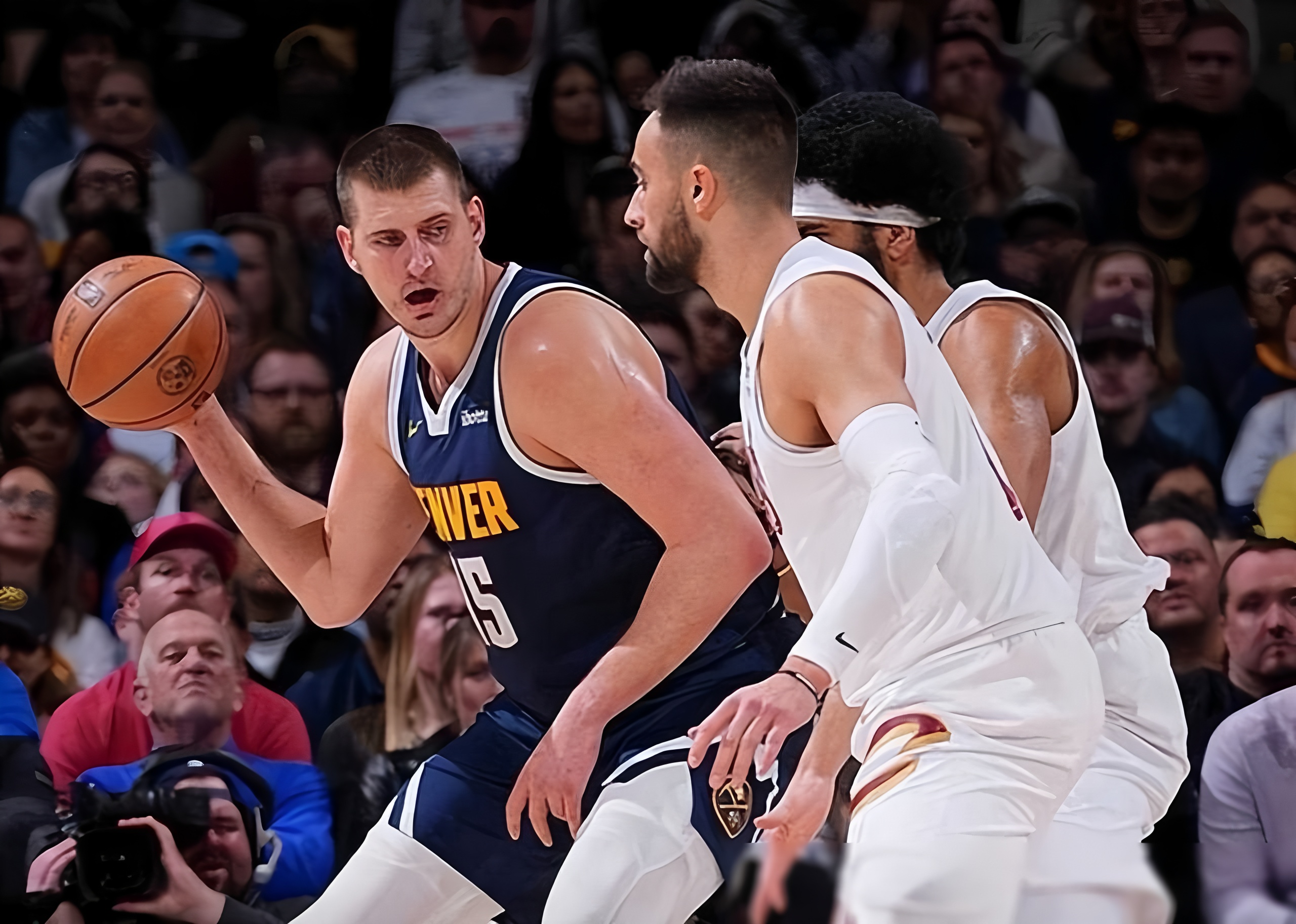 关于东契奇连续十五场比赛得分超过出色防守辽宁本钢强势反弹备战欧冠，网友：赛后里昂调整名单以备欧冠的信息